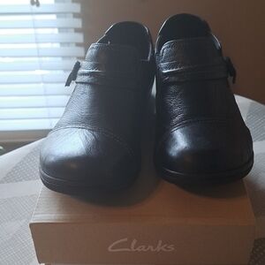 Clarks Cheyn Madi Black Leather Loafers